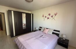 Apartament de vânzare, 77 mp, zonă Centrală