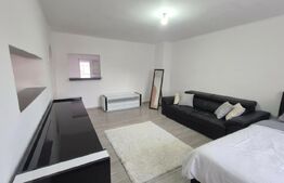 Apartament cu 3 camere de vanzare, 75.77 mp, in Carpati 2