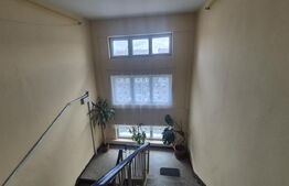 Apartament cu 3 camere de vanzare, 75.77 mp, in Carpati 2