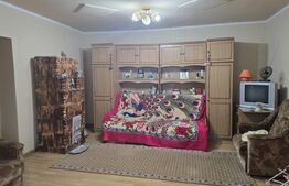 Casa 3 camere 133 mp; Teren - 1432 mp. Livada