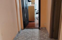 Apartament 3 camere, semidecomandat, 50 mp, zona Solidarității 