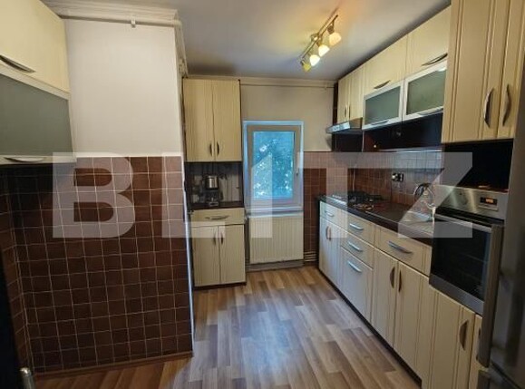 Apartament de vânzare 4 camere Micro 16 - 192477AV | BLITZ Satu Mare | Poza2