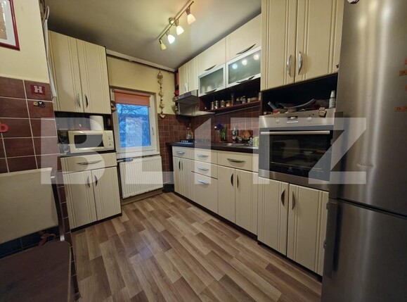 Apartament de vânzare 4 camere Micro 16 - 192477AV | BLITZ Satu Mare | Poza1
