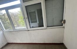 Apartament cu 2 camere, decomandat, 53 mp, zona Careiului 