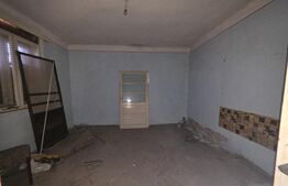 Casa de vanzare cu 2 camere,80 mp,zona sat Ambud comuna Paulesti
