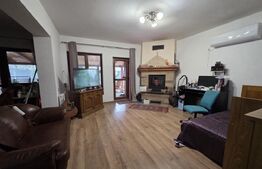Casa tip duplex de vanzare, 5 camere, 234 mp, zona Titulescu-Satu Mare