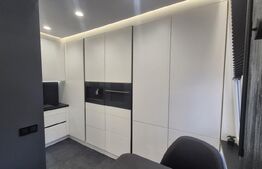 Apartament cu 2 camere de vanzare cu loc de parcare, 56.80 mp, zona Semicentrala