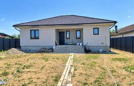 Casa cu 3 camere de vanzare, 120 mp, teren 950 mp, Balta Blonda