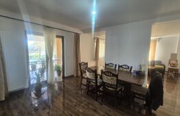 Casa 3 dormitoare de inchiriat, 236 mp, teren 525 mp, Semicentral