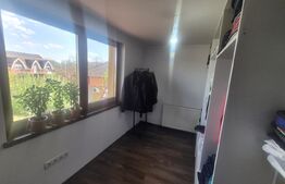 Casa 3 dormitoare de inchiriat, 236 mp, teren 525 mp, Semicentral