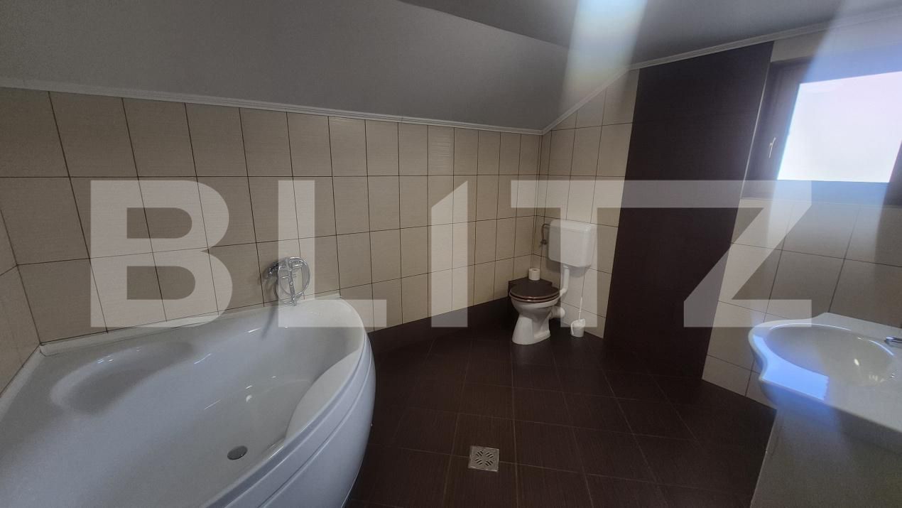 Casa de închiriat 4 camere Semicentral - 192979CI | BLITZ Satu Mare | Poza24