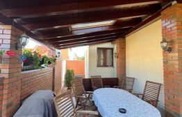 Casă modernă, 4 dormitoare, 300 mp, zona Burdea