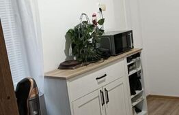 Apartament cu 3 camere, semidecomandat, 84 mp, zona Semicentrală 