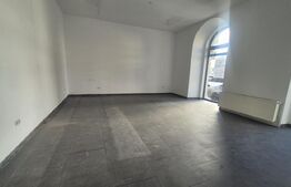 Spatiu comercial de inchiriat, 105.60 mp, zona Ultracentral