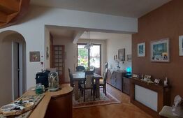 Casa Triplex, S+P+1+2+M, zona Ultracentral.