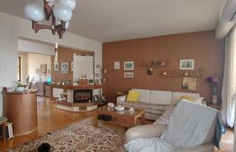 Casa Triplex, S+P+1+2+M, zona Ultracentral.
