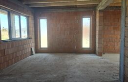 Casa 3 camere - 115 mp - Lazuri