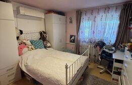Apartament de vânzare 3 camere, 77 mp, zona liceului Economic