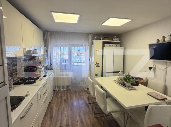 Apartament de vânzare 3 camere Semicentral - 194032AV | BLITZ Satu Mare | Poza4