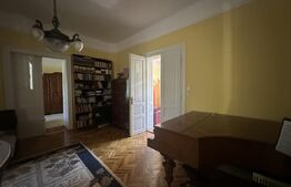 Casă cu două apartamente, 221 mp, zona Semicentral