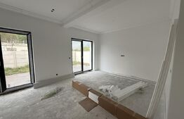 Casa de vanzare, 110 mp utili, zona Botiz