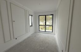 Casa de vanzare, 110 mp utili, zona Botiz