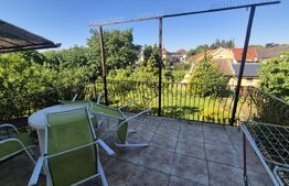 Casa de vanzare, 410 mp, teren 885 mp, zona Semicentrala