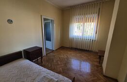 Casa de vanzare, 410 mp, teren 885 mp, zona Semicentrala