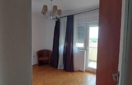 Apartament 3 camere, 114.67 mp, etaj intermediar, zonă Centrală