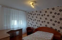 Apartament 3 camere, 114.67 mp, etaj intermediar, zonă Centrală