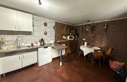 Casa cu etaj, 130.75 mp, 5 camere, zona 14 Mai
