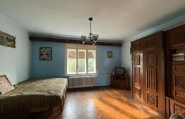 Casa cu etaj, 130.75 mp, 5 camere, zona 14 Mai