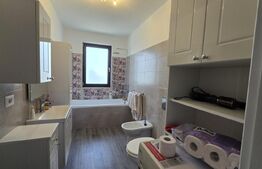 Apartament 3 camere, 68.60 mp, zona Micro 16