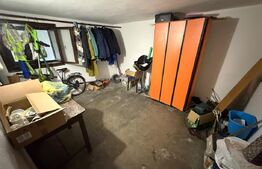Casa cu etaj, 6 camere, 150 mp, zona 14 Mai