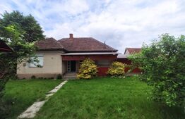 Casa cu livada si teren generos, 104 mp – Micula