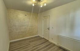 Apartament cu 2 camere de vanzare, 30.57 mp, Micro 14