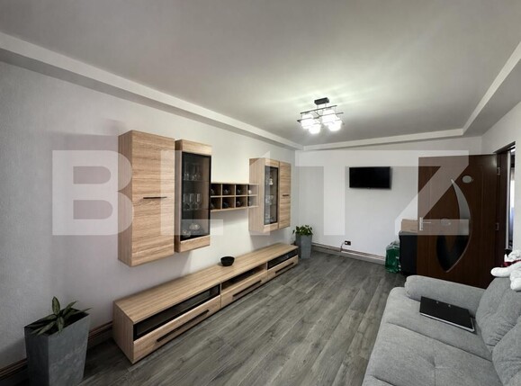 Apartament de vânzare 4 camere Micro 17 - 196525AV | BLITZ Satu Mare | Poza2