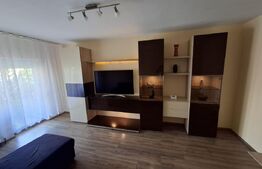 Apartament de inchiriat, cu 3 camere, 57 mp, zona micro 17