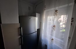 Apartament de inchiriat, cu 3 camere, 57 mp, zona micro 17