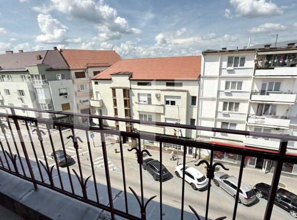 Apartament de vânzare 2 camere Central - 196936AV | BLITZ Satu Mare | Poza5