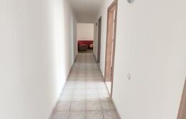 Casa 288 mp, teren 598 mp, 5 camere, renovata, zona Centrala