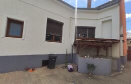 Casa 288 mp, teren 598 mp, 5 camere, renovata, zona Centrala