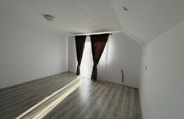 Casa 5 camere, 140 mp, teren 684 mp, zona Botiz