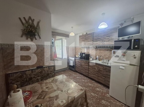 Apartament de vânzare 2 camere Micro 16 - 198371AV | BLITZ Satu Mare | Poza2