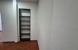 Spatiu comercial de vanzare, 48.59 mp, Micro 16