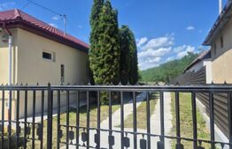 Casa cu 3 camere de , 200 mp, teren 3286 mp, localitatea Jankmajtis, Ungaria