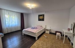 Casa cu 3 camere de , 200 mp, teren 3286 mp, localitatea Jankmajtis, Ungaria