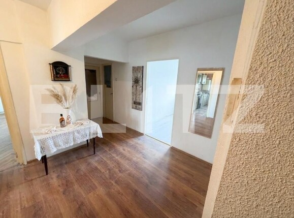Apartament de vânzare 4 camere Careiului - 198469AV | BLITZ Satu Mare | Poza2