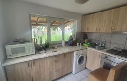 Casa cu 2 camere de vanzare, 50 mp, teren 335 mp, strada Mara, zona Piata Mica 