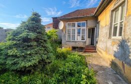 Casa 3 dormitoare de vanzare, 85 mp, teren 223 mp, strada George Enescu